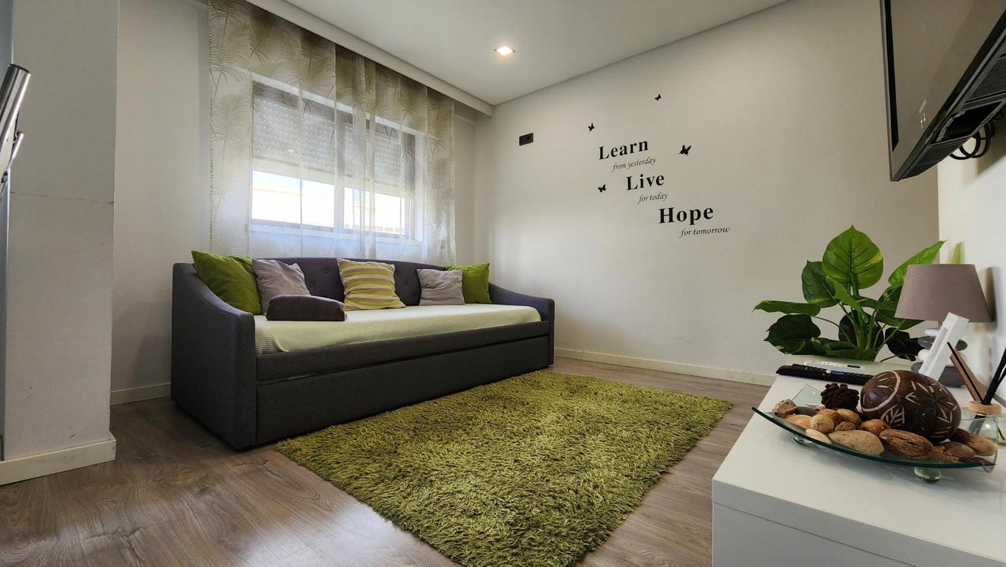 Ria Center Apartment - Left Фару Экстерьер фото